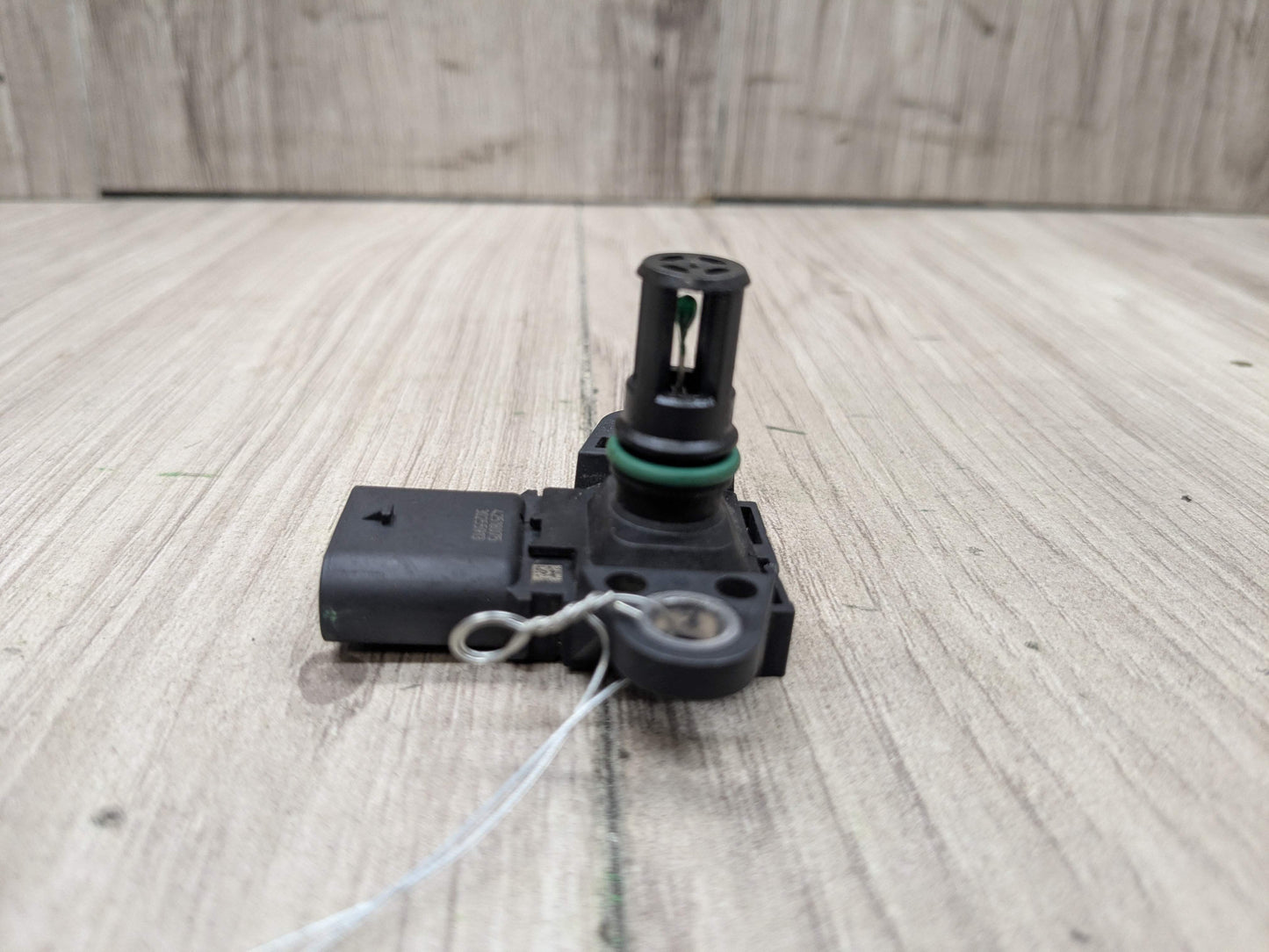 OEM BMW E90 E92 F30 F80 Engine N54 N55 Engine MAP Manifold Air Pressure Sensor