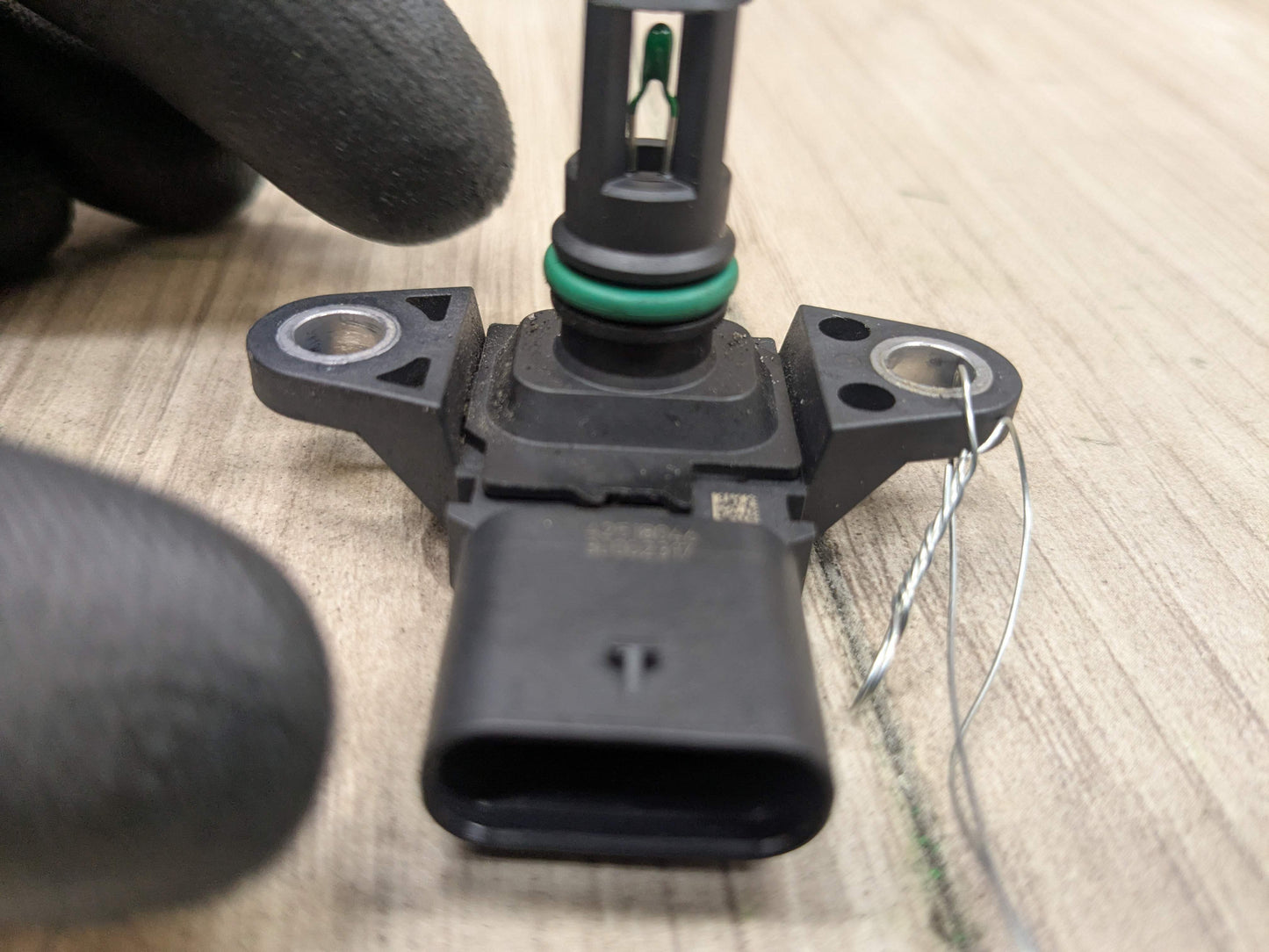 OEM BMW E90 E92 F30 F80 Engine N54 N55 Engine MAP Manifold Air Pressure Sensor