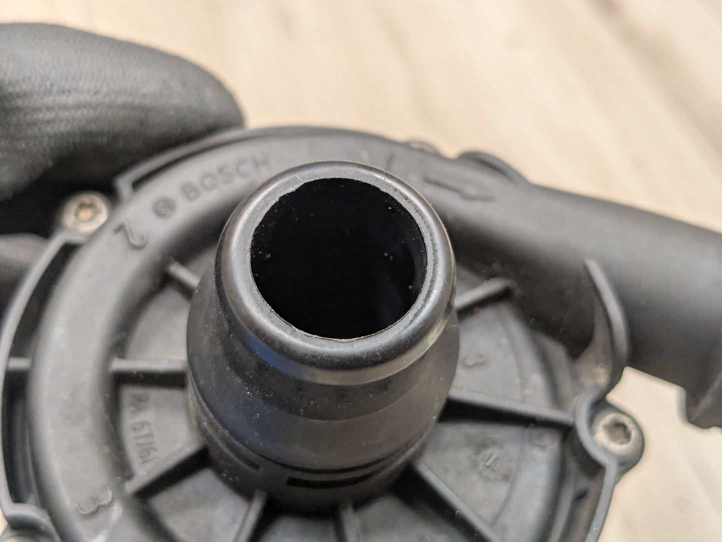 16-24 OEM BMW F90 G11 G12 G30 M5 Engine Electric Auxiliary Water Coolant Pump