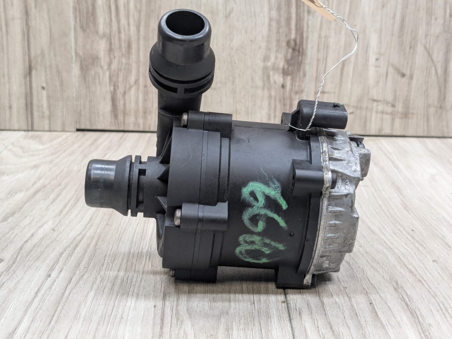 16-24 OEM BMW F90 G11 G12 G30 M5 Engine Electric Auxiliary Water Coolant Pump