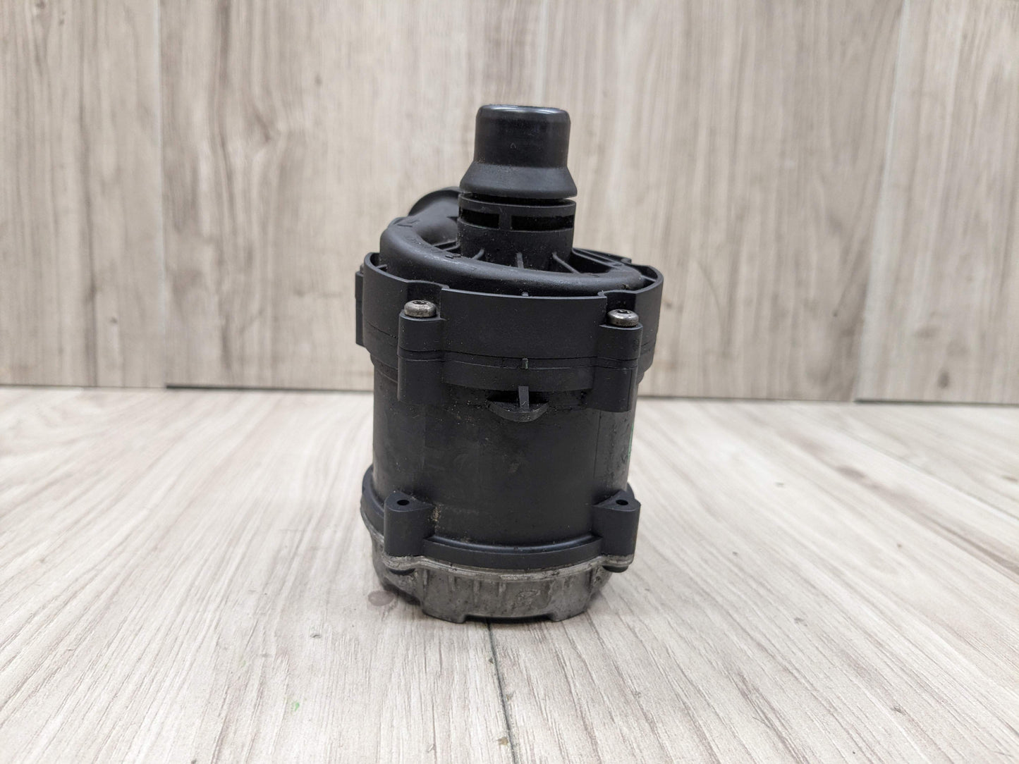 16-24 OEM BMW F90 G11 G12 G30 M5 Engine Electric Auxiliary Water Coolant Pump