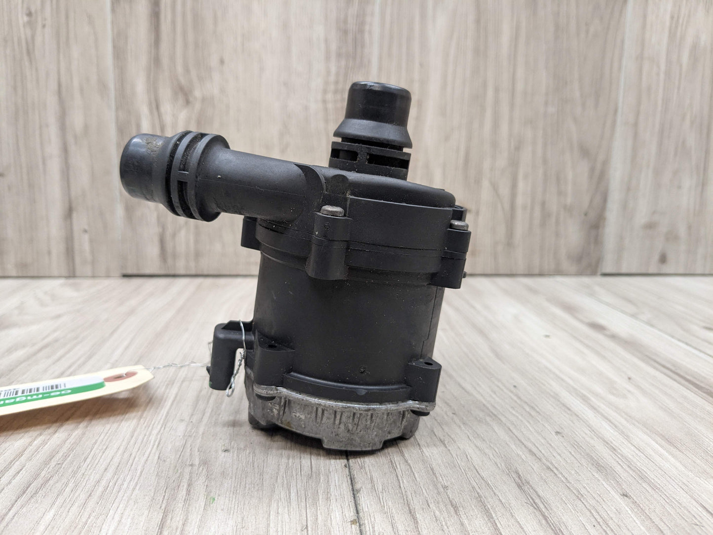 16-24 OEM BMW F90 G11 G12 G30 M5 Engine Electric Auxiliary Water Coolant Pump