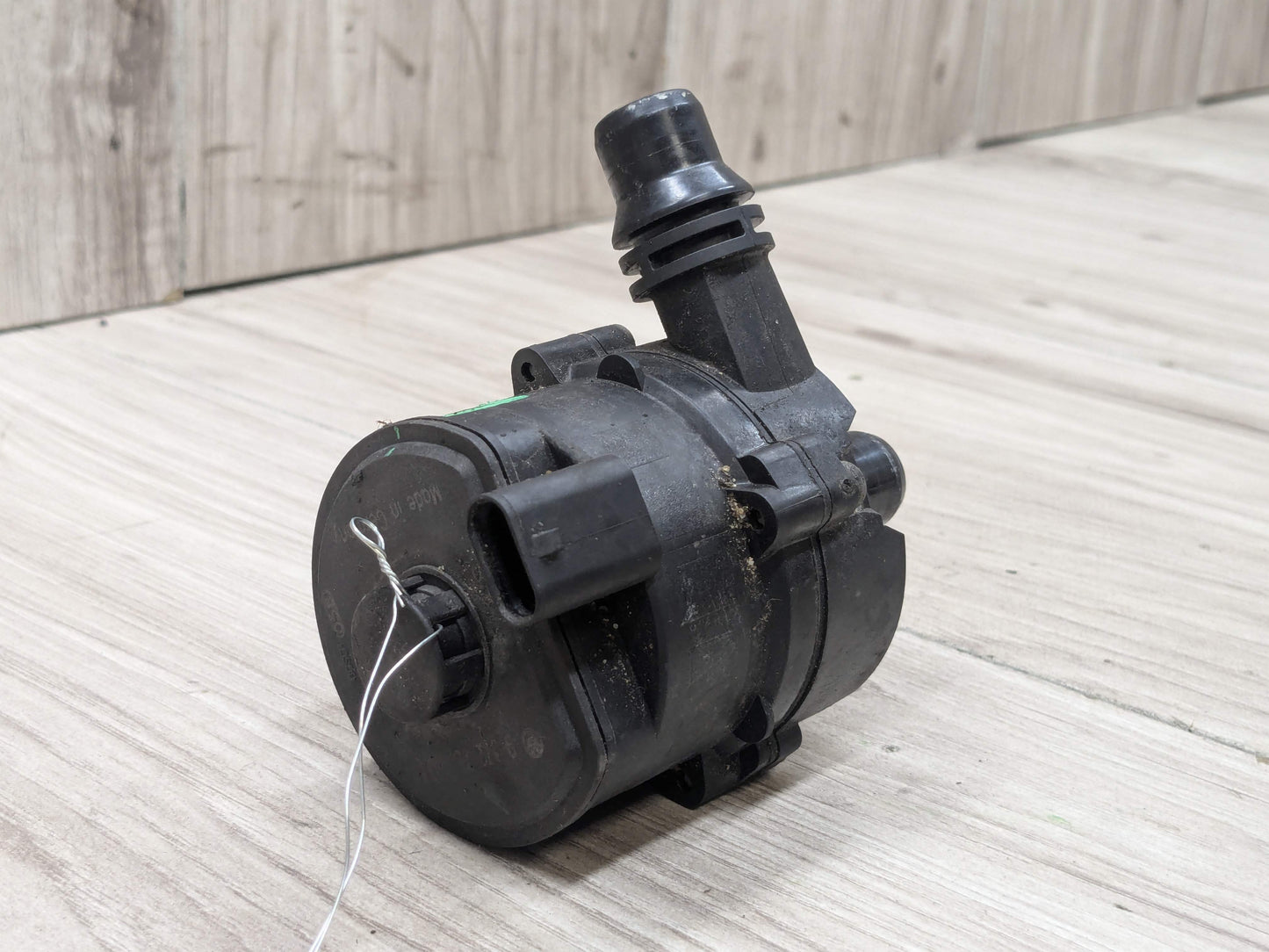 OEM BMW F90 F93 G11 G12 G16 G30 M5 Engine Electric Auxiliary Water Coolant Pump