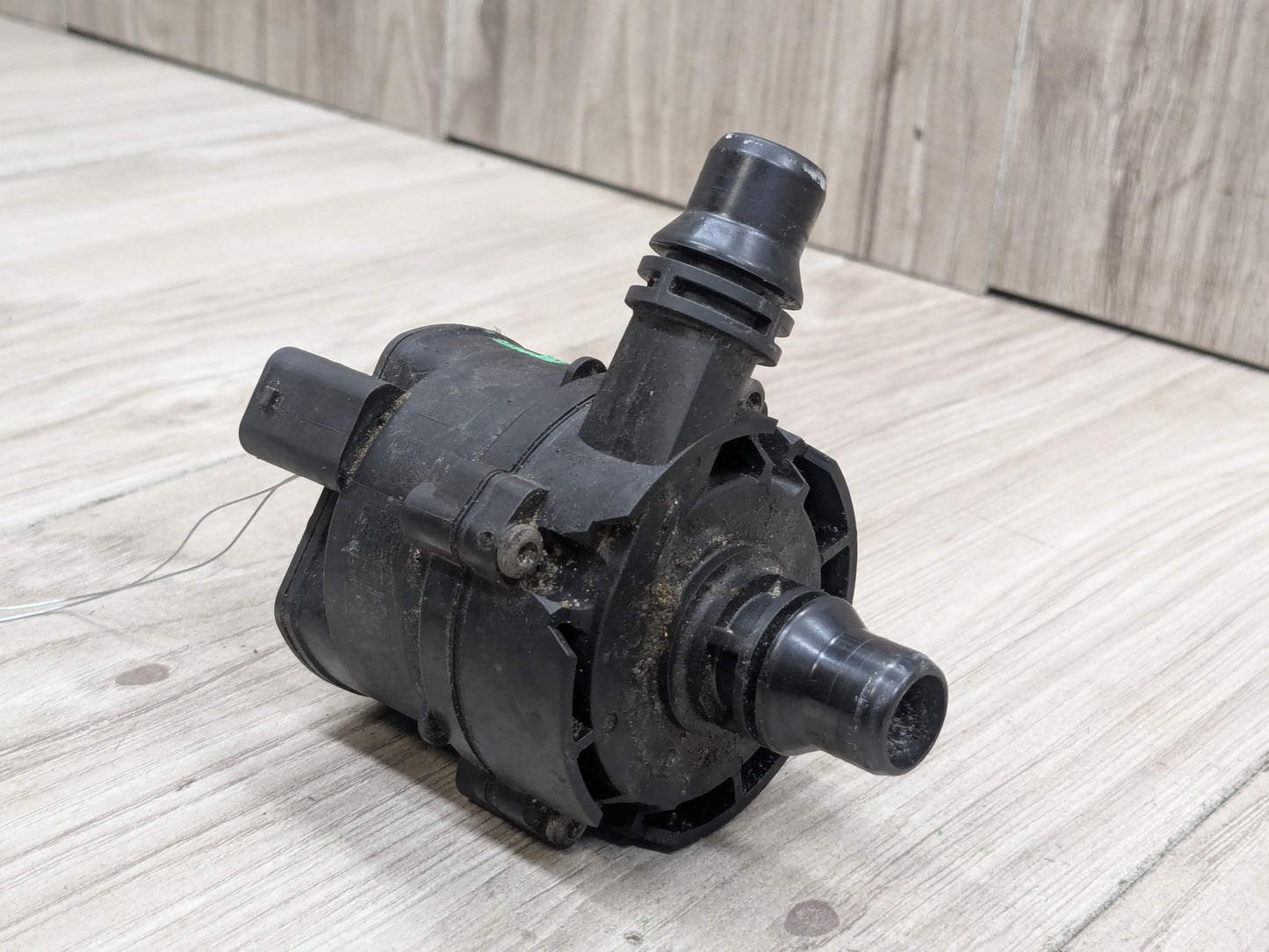 OEM BMW F90 F93 G11 G12 G16 G30 M5 Engine Electric Auxiliary Water Coolant Pump