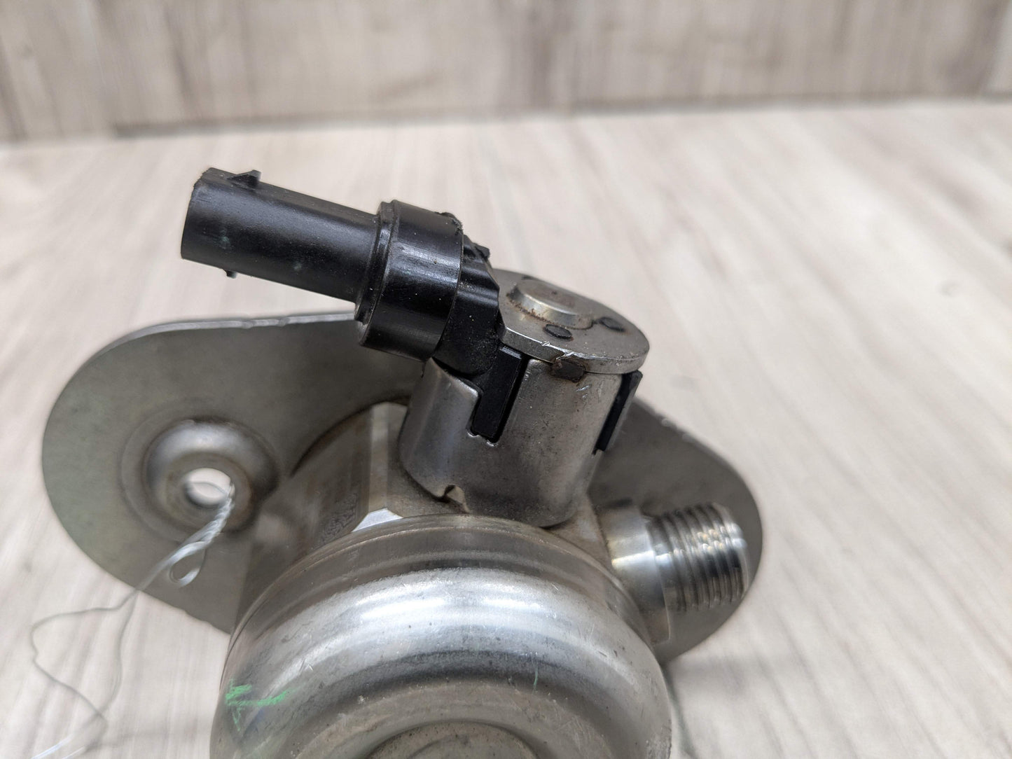 16-20 OEM BMW G11 G12 750 G30 M550 Engine N63R HPFP High Pressure Fuel Pump 1-4