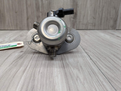 16-20 OEM BMW G11 G12 750 G30 M550 Engine N63R HPFP High Pressure Fuel Pump 5-8