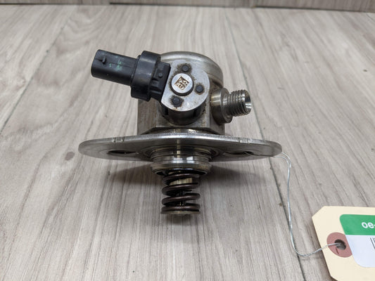 16-20 OEM BMW G11 G12 750 G30 M550 Engine N63R HPFP High Pressure Fuel Pump 5-8