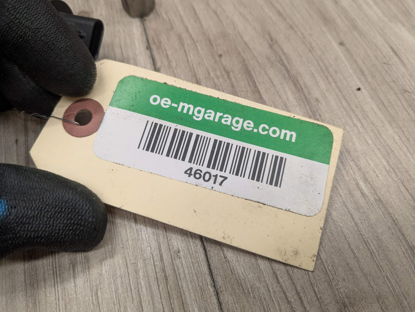 PRE-LCI OEM BMW G12 750 G30 M550 Engine N63R Right Fuel Injector Rail Lines 5-8