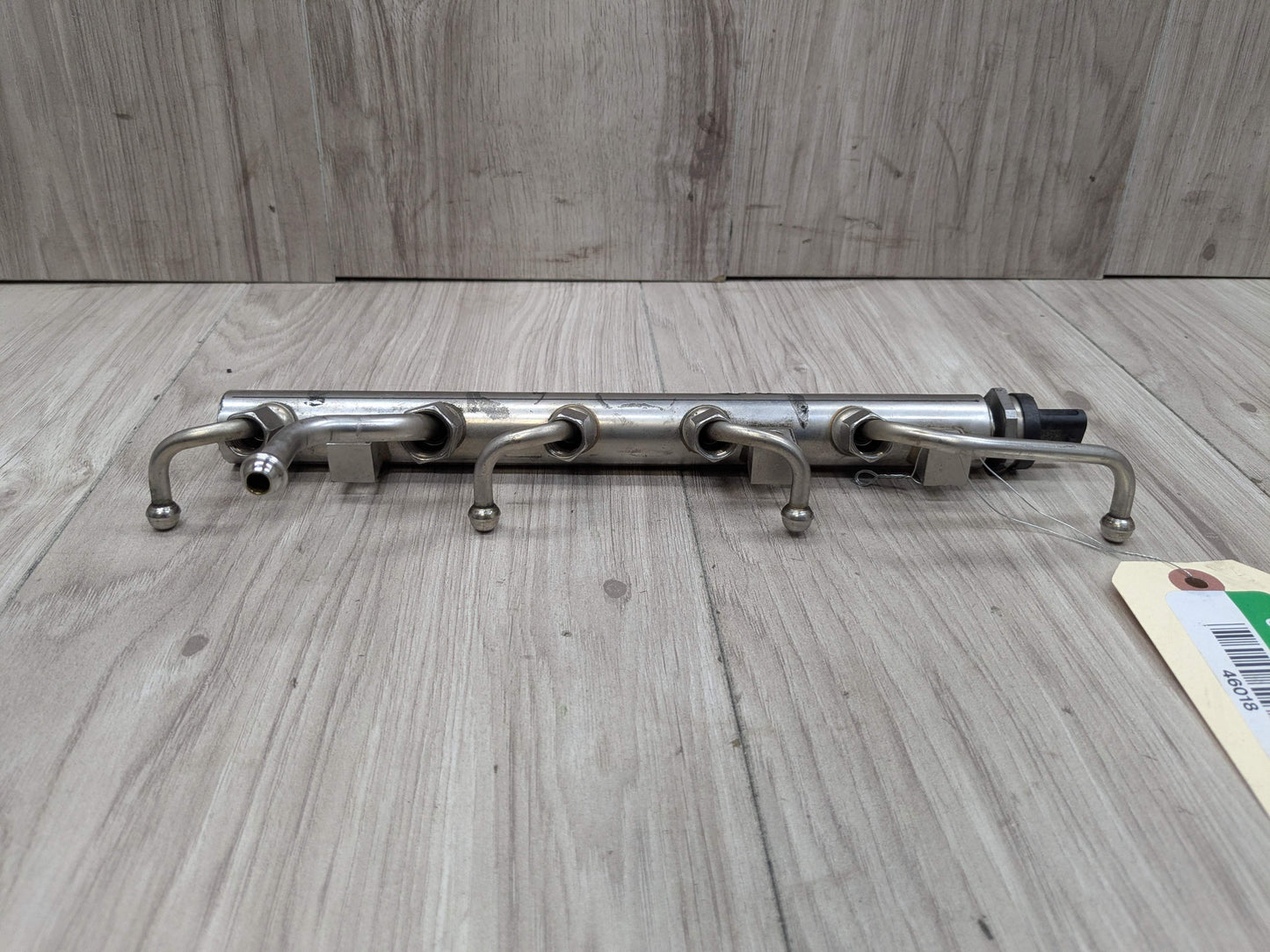 PRE-LCI OEM BMW G12 750 G30 M550 Engine N63R Left Fuel Injector Rail Lines 1-4