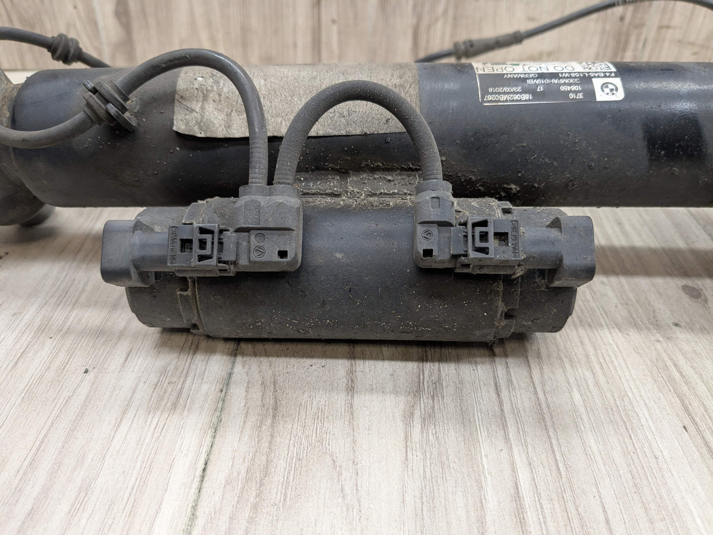 17-23 OEM BMW G30 M550 Rear Right Passenger Side Spring Strut Shock Absorber VDC