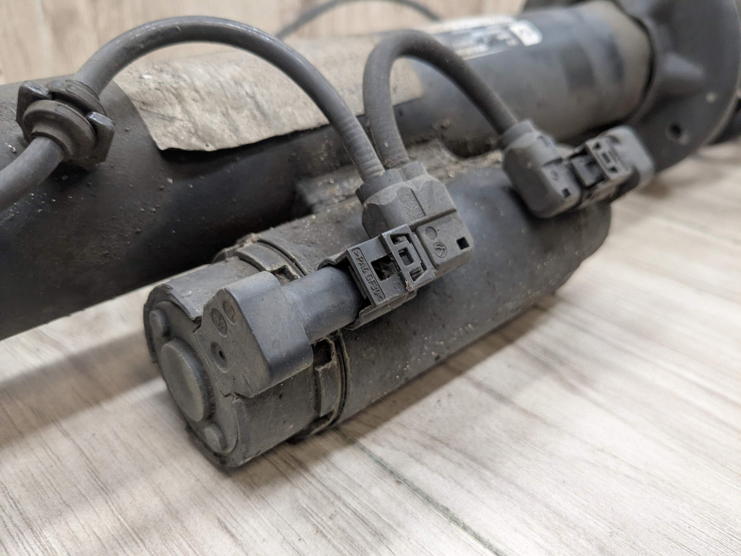 17-23 OEM BMW G30 M550 Rear Right Passenger Side Spring Strut Shock Absorber VDC