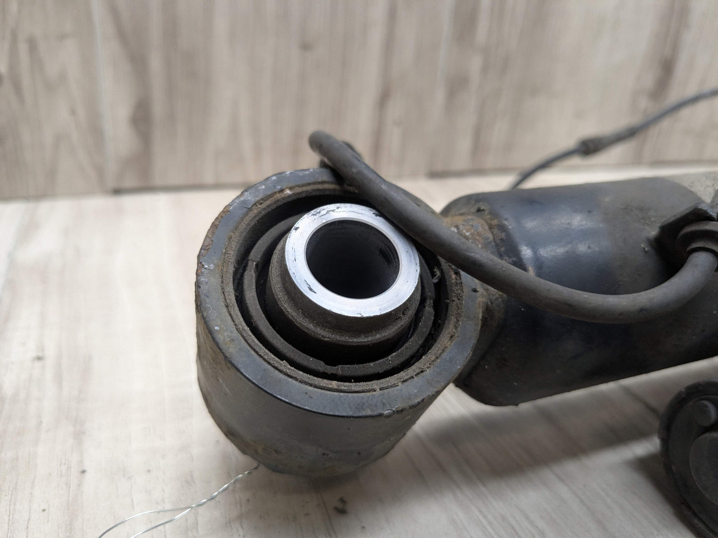 17-23 OEM BMW G30 M550 Rear Right Passenger Side Spring Strut Shock Absorber VDC