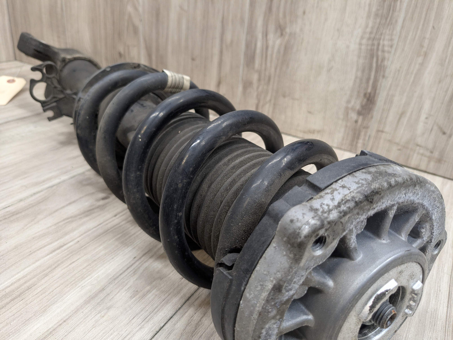 17-23 OEM BMW G30 M550iX Front Left Driver Spring Strut Shock Absorber VDC