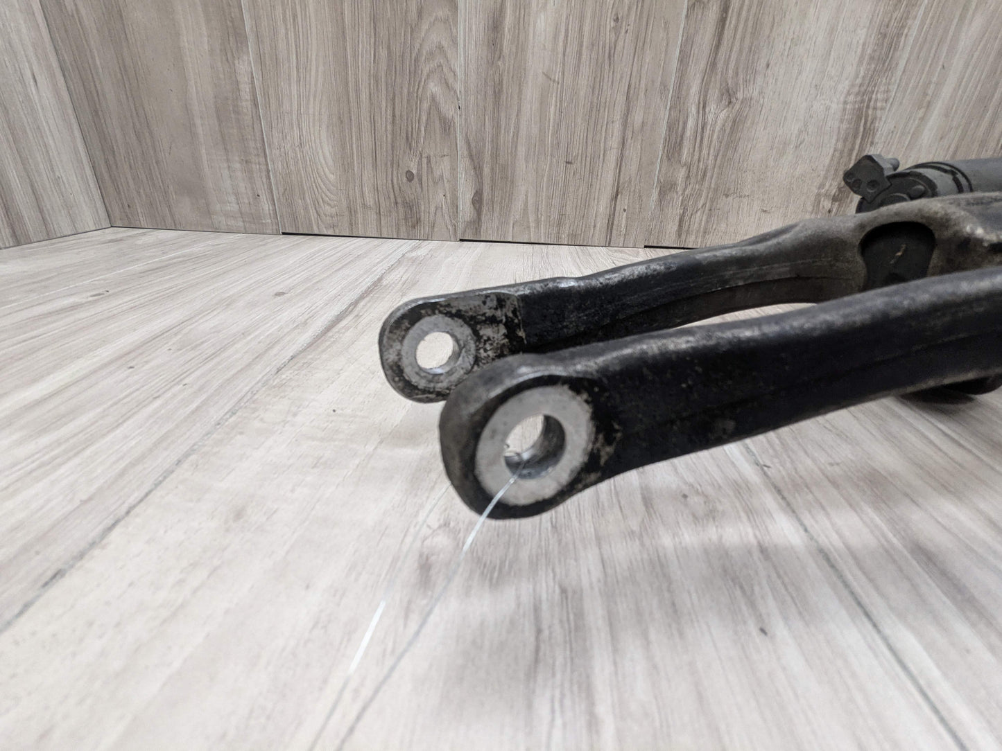 17-23 OEM BMW G30 M550iX Front Left Driver Spring Strut Shock Absorber VDC