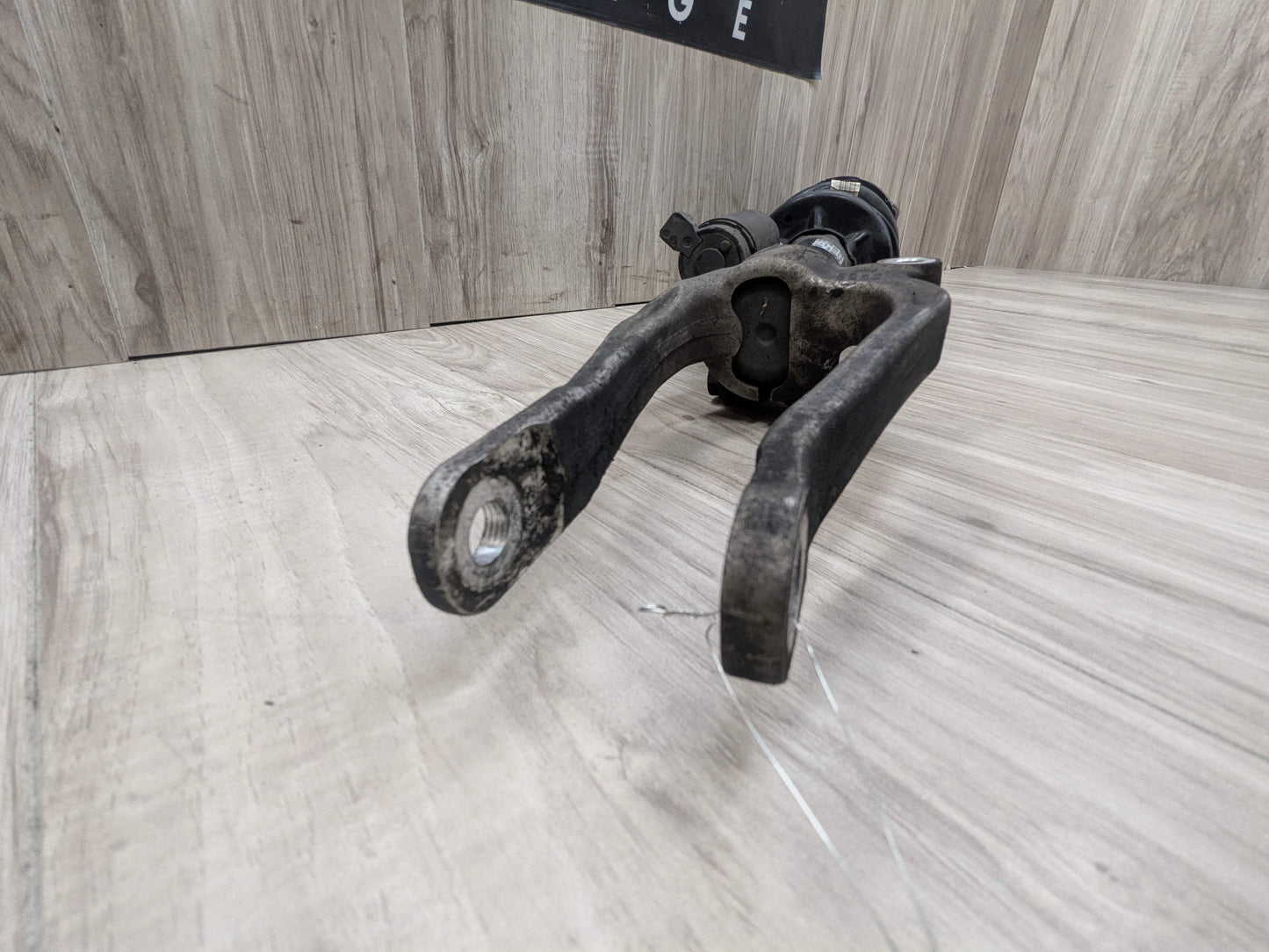 17-23 OEM BMW G30 M550iX Front Left Driver Spring Strut Shock Absorber VDC