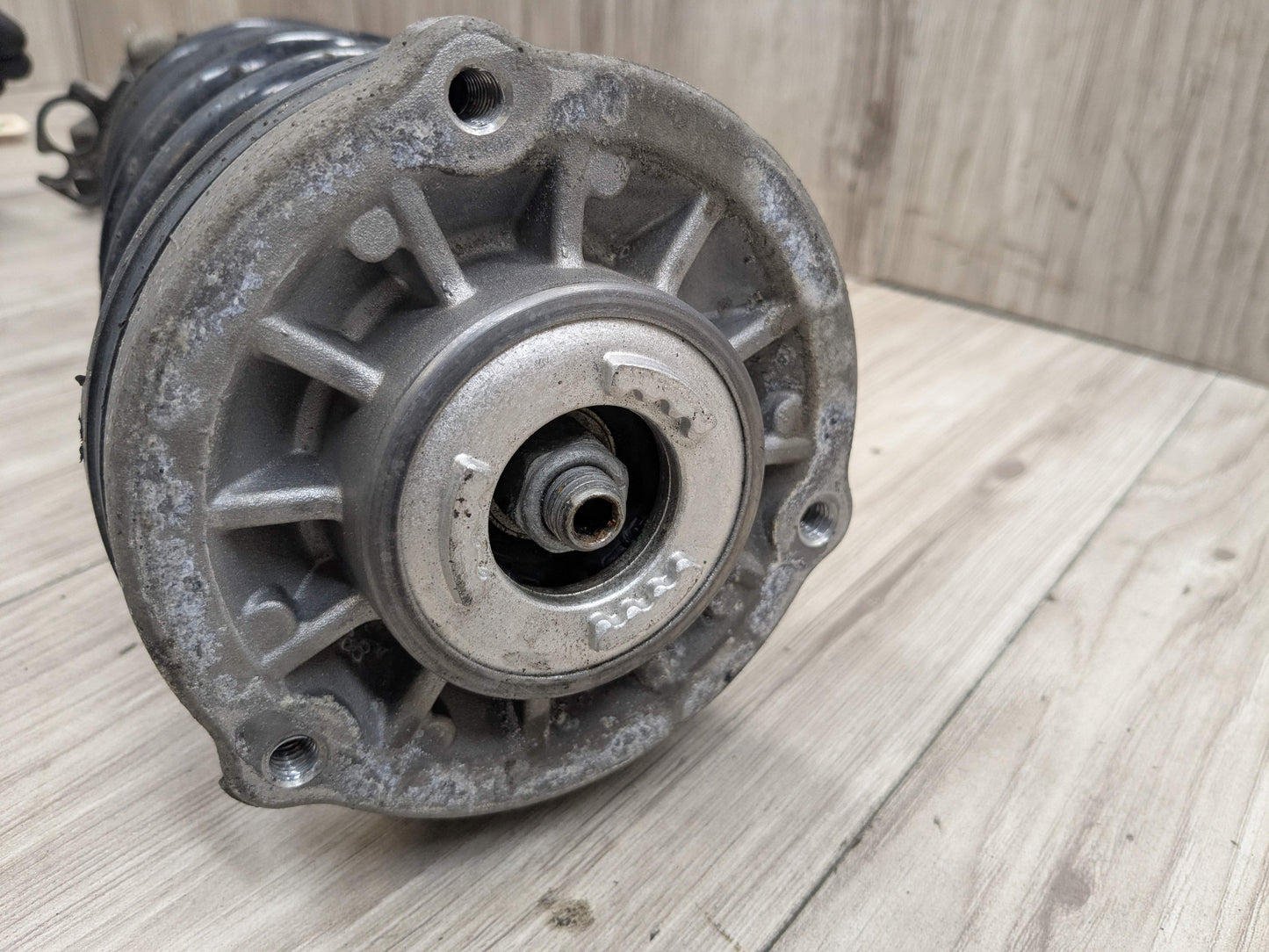 17-23 OEM BMW G30 M550iX Front Right Passenger Spring Strut Shock Absorber VDC