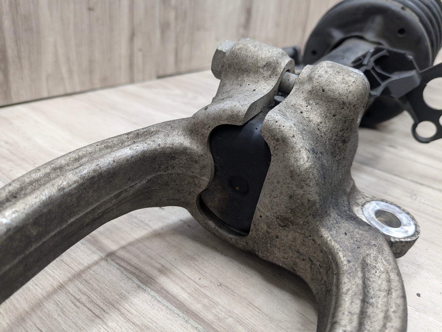 17-23 OEM BMW G30 M550iX Front Right Passenger Spring Strut Shock Absorber VDC