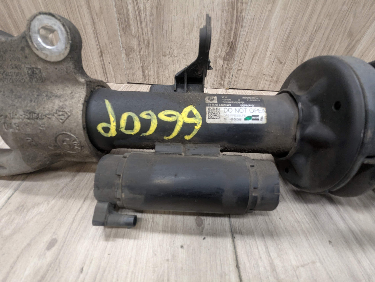 17-23 OEM BMW G30 M550iX Front Right Passenger Spring Strut Shock Absorber VDC