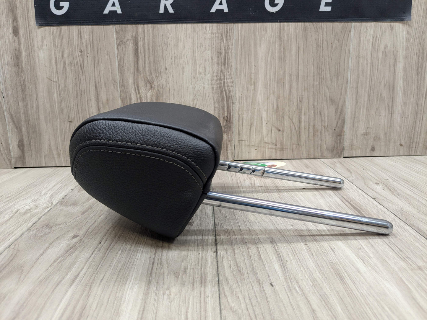 17-23 OEM BMW G30 530 540 550 Rear Left Driver Right Passenger Headrest Black