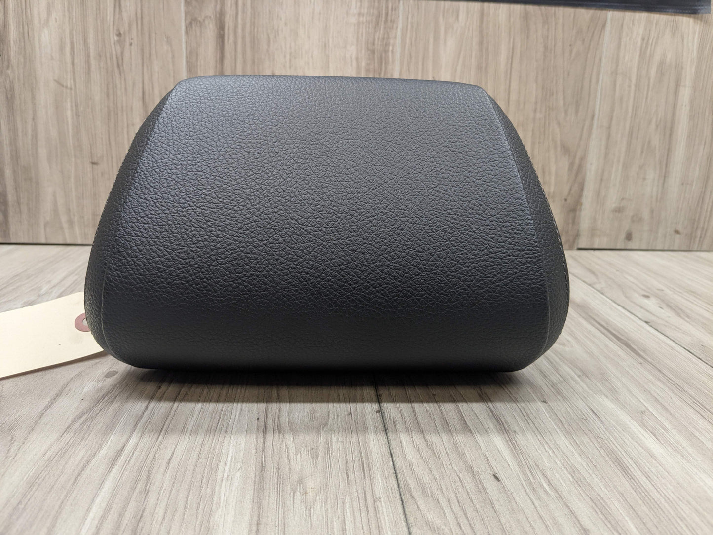 17-23 OEM BMW G30 530 540 M550 Rear Center Headrest Head Rest Black