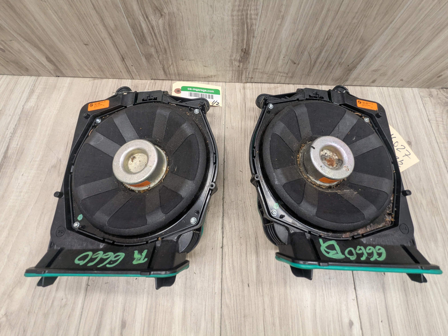 16-19 OEM BMW G30 G12 F90 Front Left Subwoofer Audio Speaker Harman Kardon SET