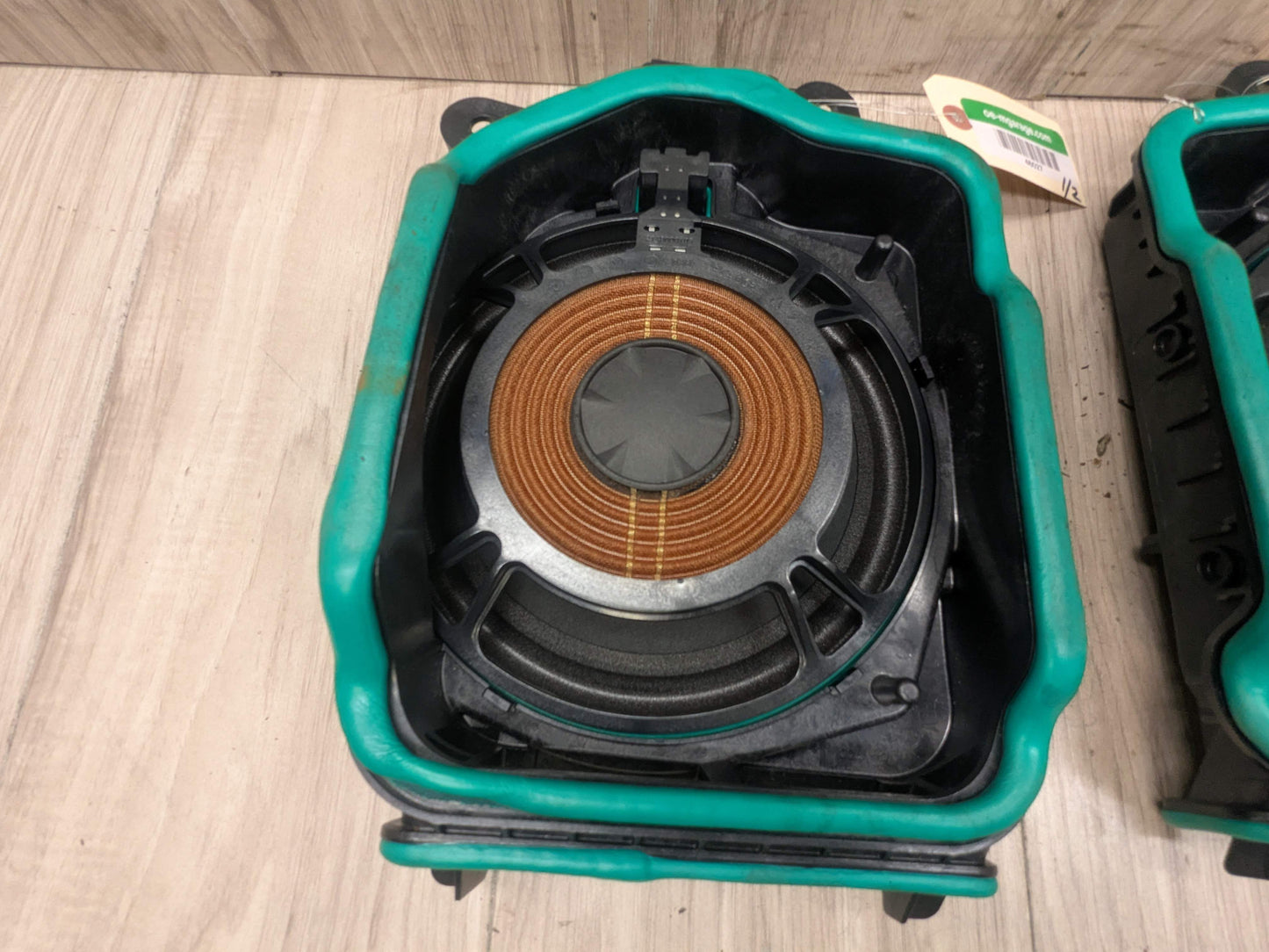 16-19 OEM BMW G30 G12 F90 Front Left Subwoofer Audio Speaker Harman Kardon SET