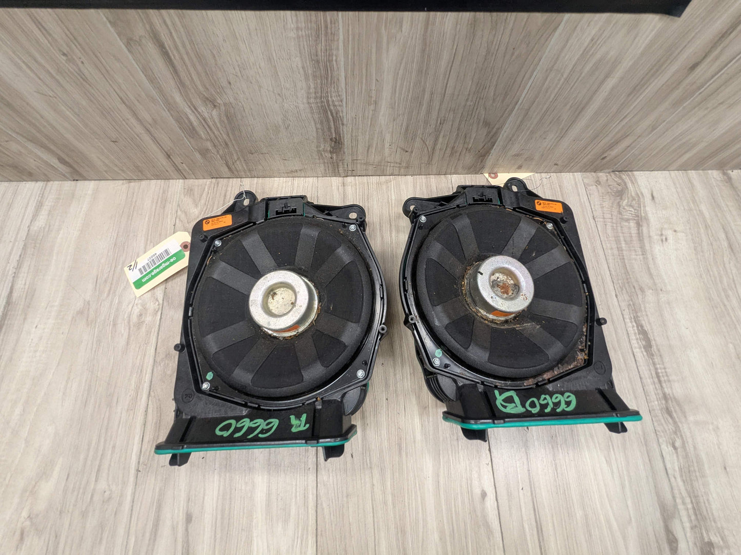 16-19 OEM BMW G30 G12 F90 Front Left Subwoofer Audio Speaker Harman Kardon SET