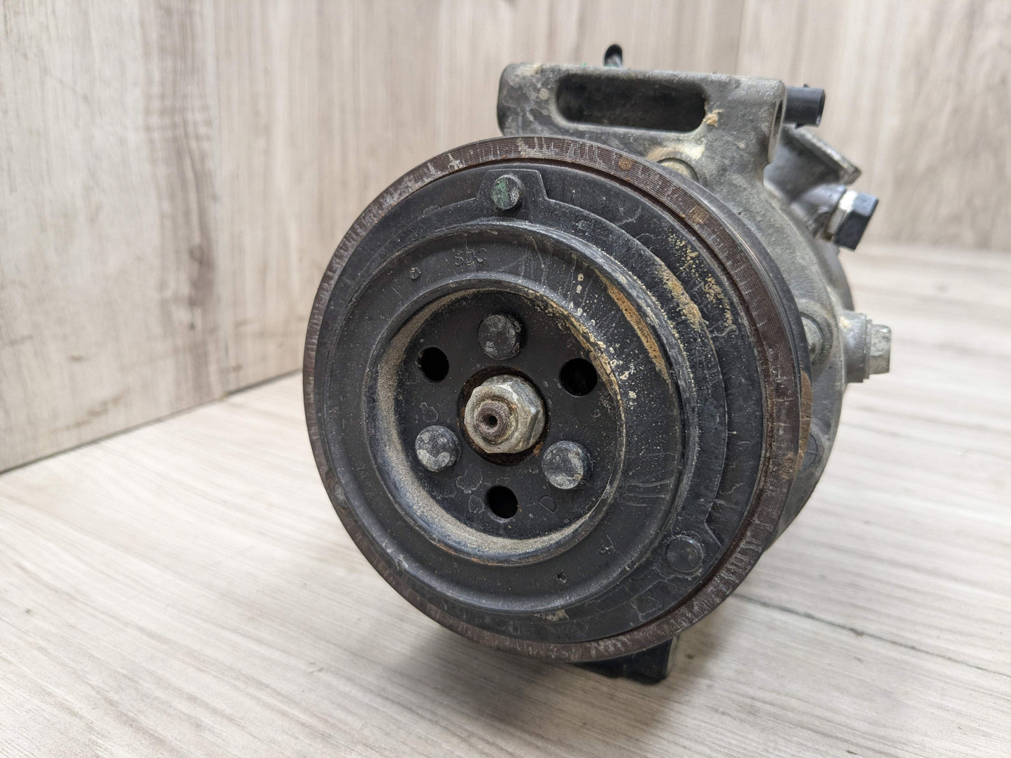 OEM BMW F90 F93 G05 G07 G12 G16 G30 AC Compressor Clutch Pump W/ Pulley N63 S63