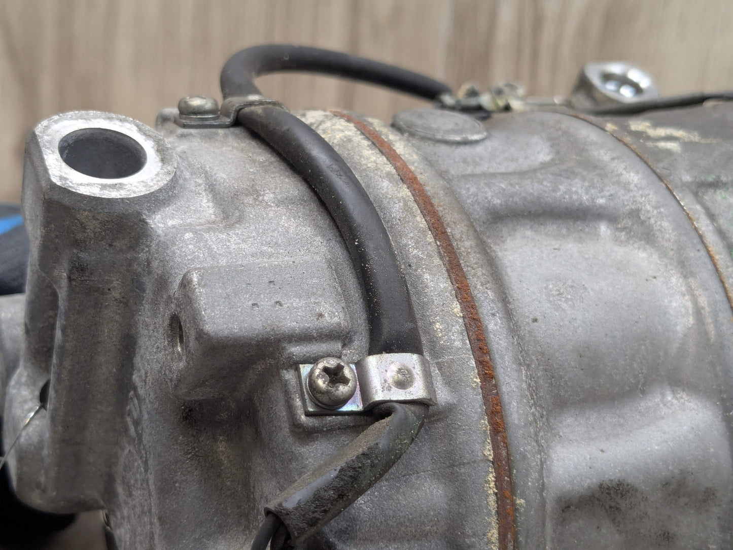 OEM BMW F90 F93 G05 G07 G12 G16 G30 AC Compressor Clutch Pump W/ Pulley N63 S63