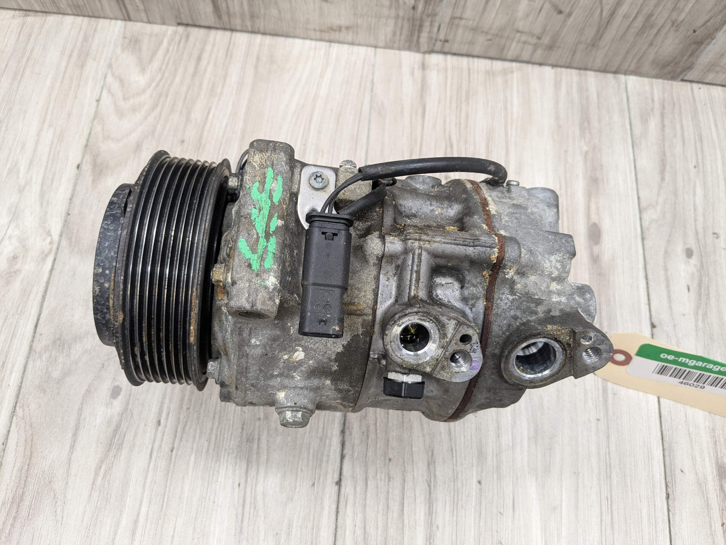 OEM BMW F90 F93 G05 G07 G12 G16 G30 AC Compressor Clutch Pump W/ Pulley N63 S63