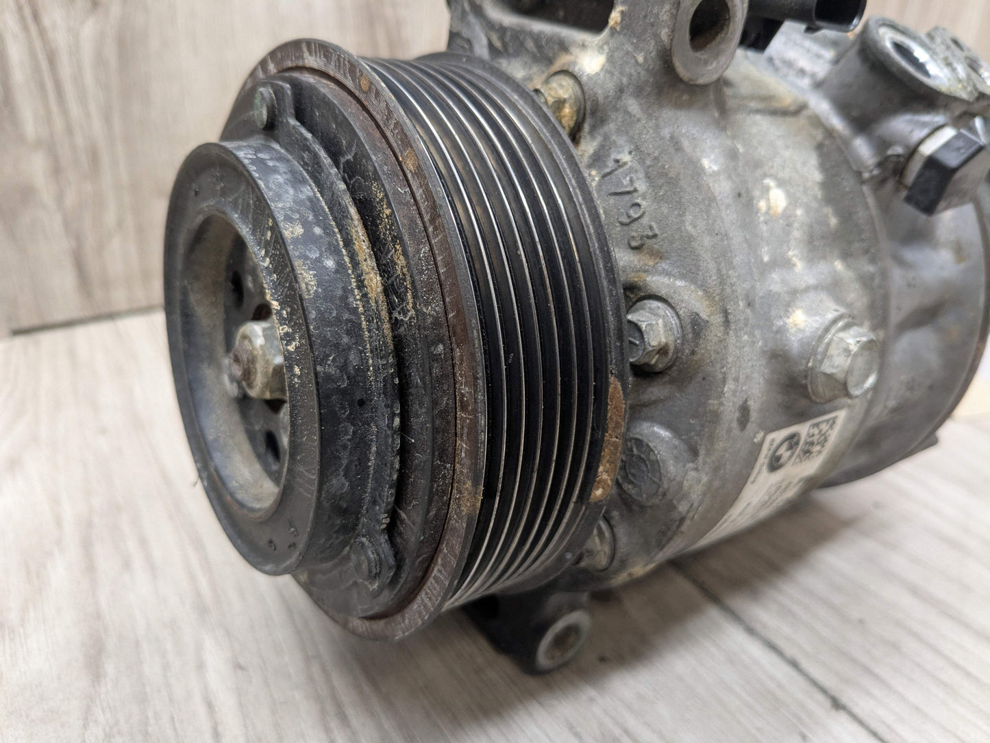 OEM BMW F90 F93 G05 G07 G12 G16 G30 AC Compressor Clutch Pump W/ Pulley N63 S63