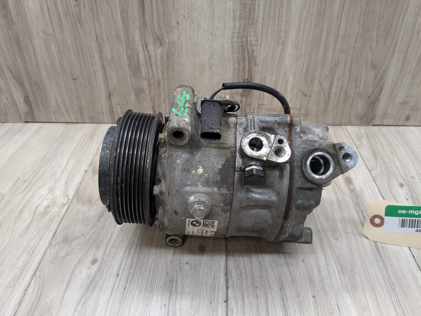 OEM BMW F90 F93 G05 G07 G12 G16 G30 AC Compressor Clutch Pump W/ Pulley N63 S63