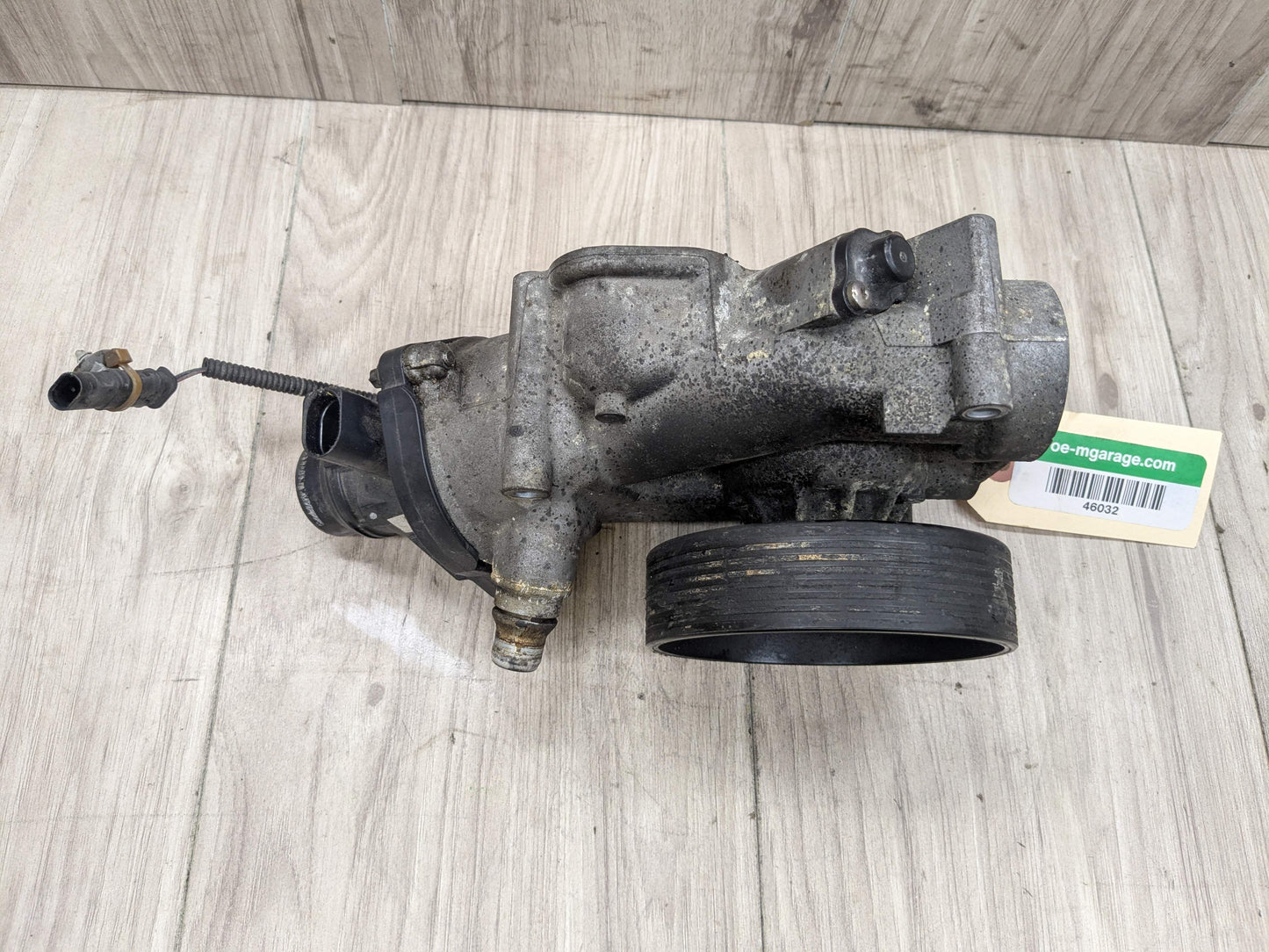 16-19 OEM BMW G12 G30 550 750 Engine N63 Water Pump Cooling Mechanical