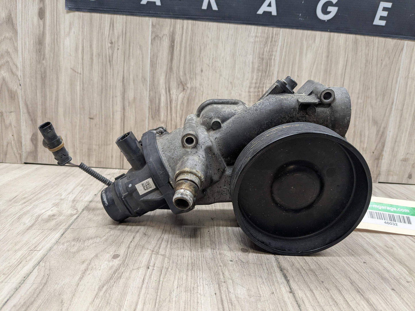 16-19 OEM BMW G12 G30 550 750 Engine N63 Water Pump Cooling Mechanical