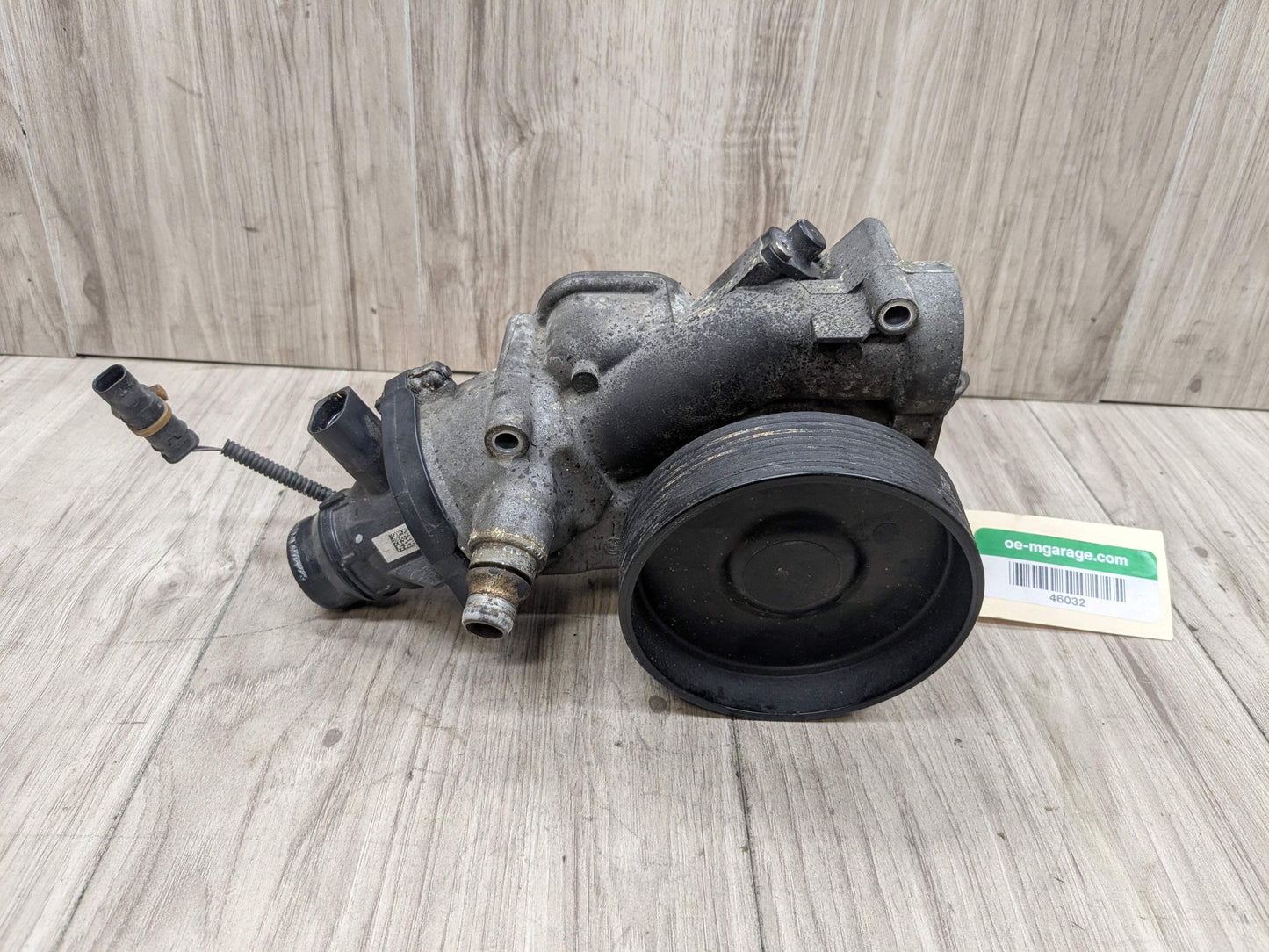 16-19 OEM BMW G12 G30 550 750 Engine N63 Water Pump Cooling Mechanical