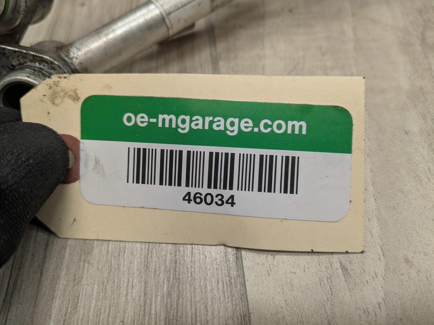 16-19 OEM BMW F90 M5 G12 750 G30 M550 Transmission Oil Cooler Line Inlet Outlet