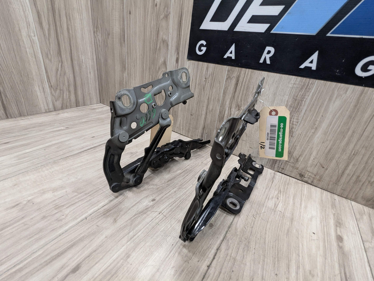 OEM BMW F90 F93 G12 G14 G15 G16 G30 M5 M8 Hood Bonnet Left Right Hood Hinges SET