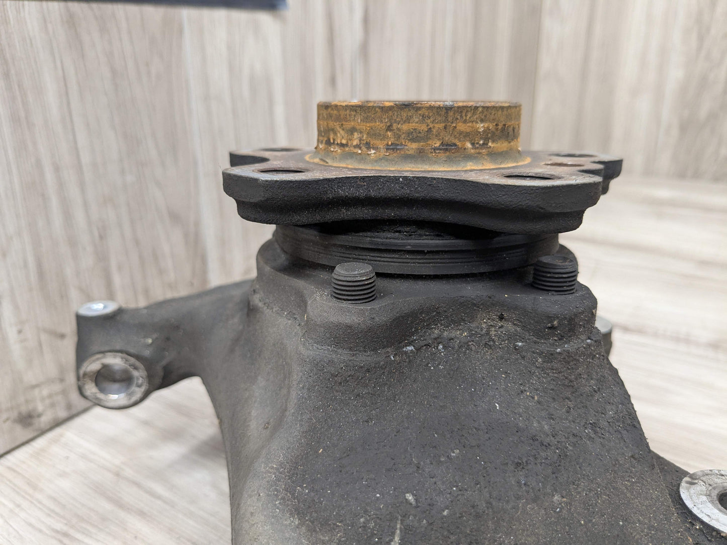 OEM BMW G30 530 540 M550 AWD Front Right Passenger Hub Spindle Knuckle Bearing