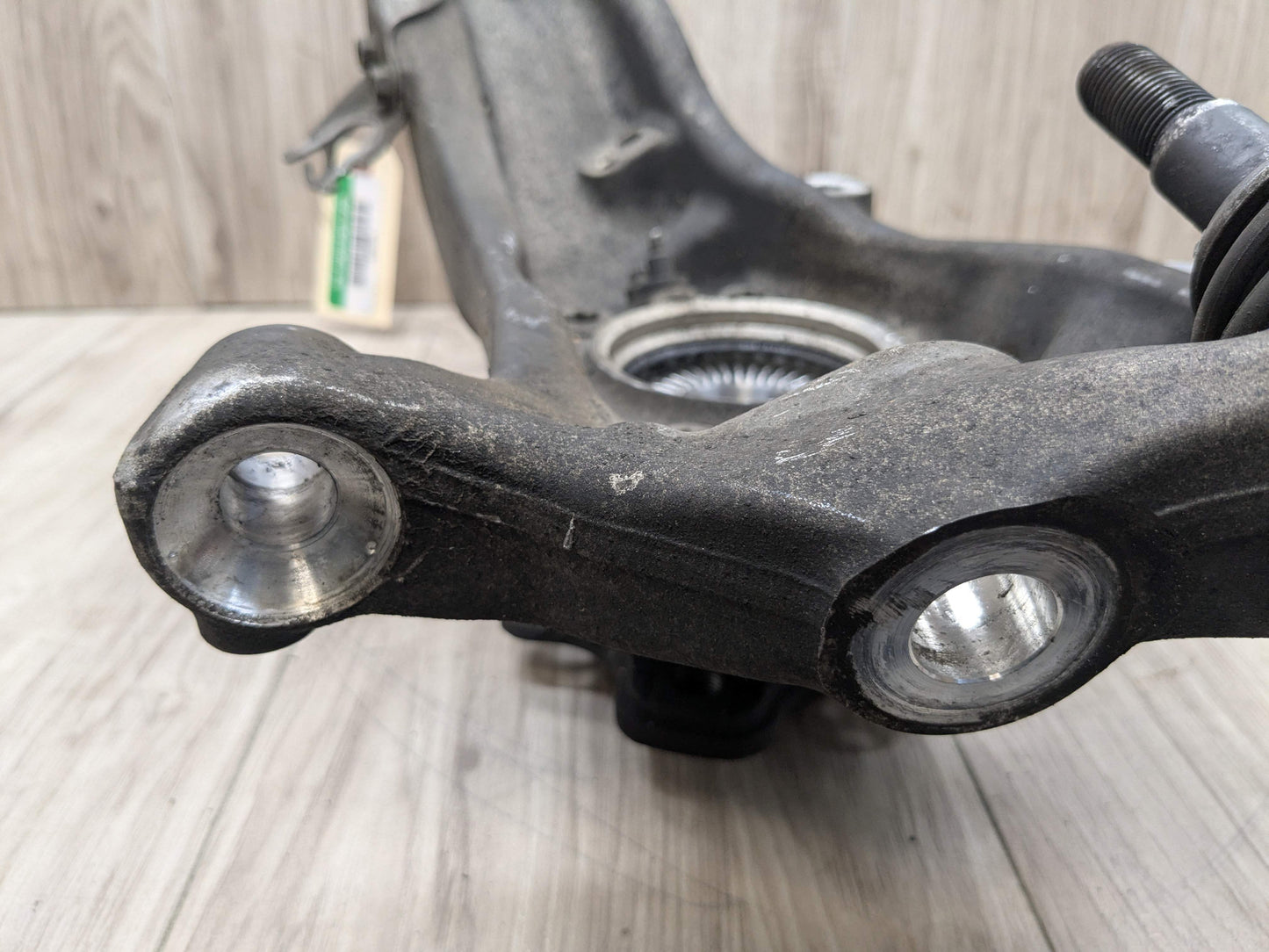 OEM BMW G30 530 540 M550 AWD Front Right Passenger Hub Spindle Knuckle Bearing