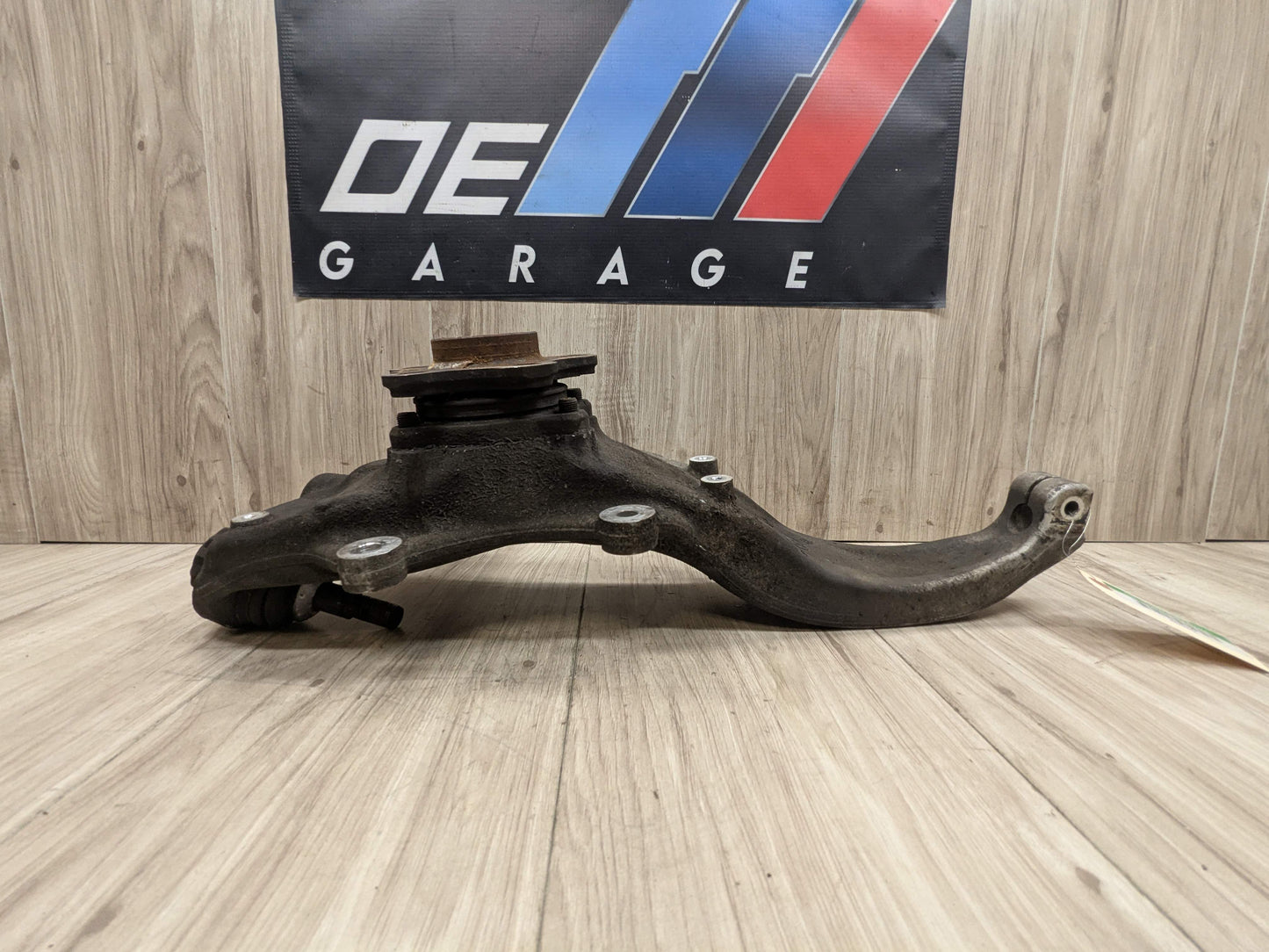 OEM BMW G30 530 540 M550 AWD Front Left Driver Hub Spindle Knuckle Wheel Bearing