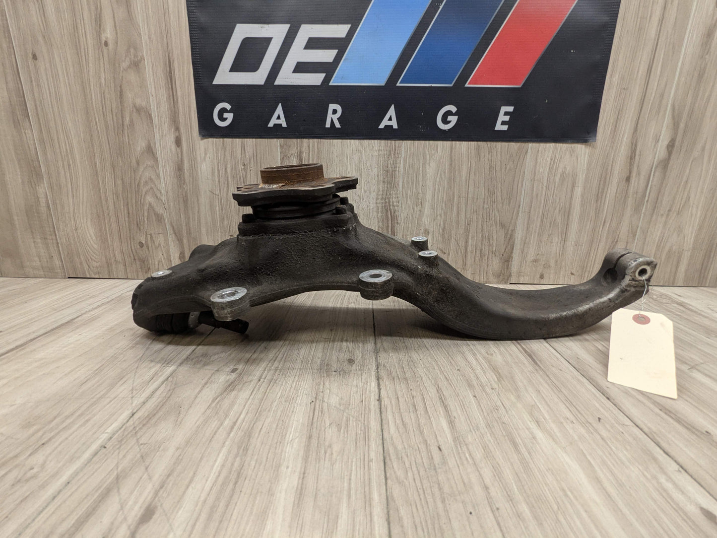 OEM BMW G30 530 540 M550 AWD Front Left Driver Hub Spindle Knuckle Wheel Bearing