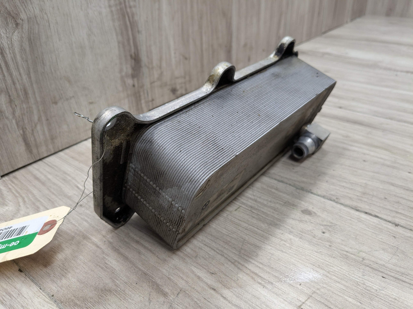 16-24 OEM BMW G05 G11 G12 G30 N63 Auto Transmission Oil Cooler Heat Exchanger