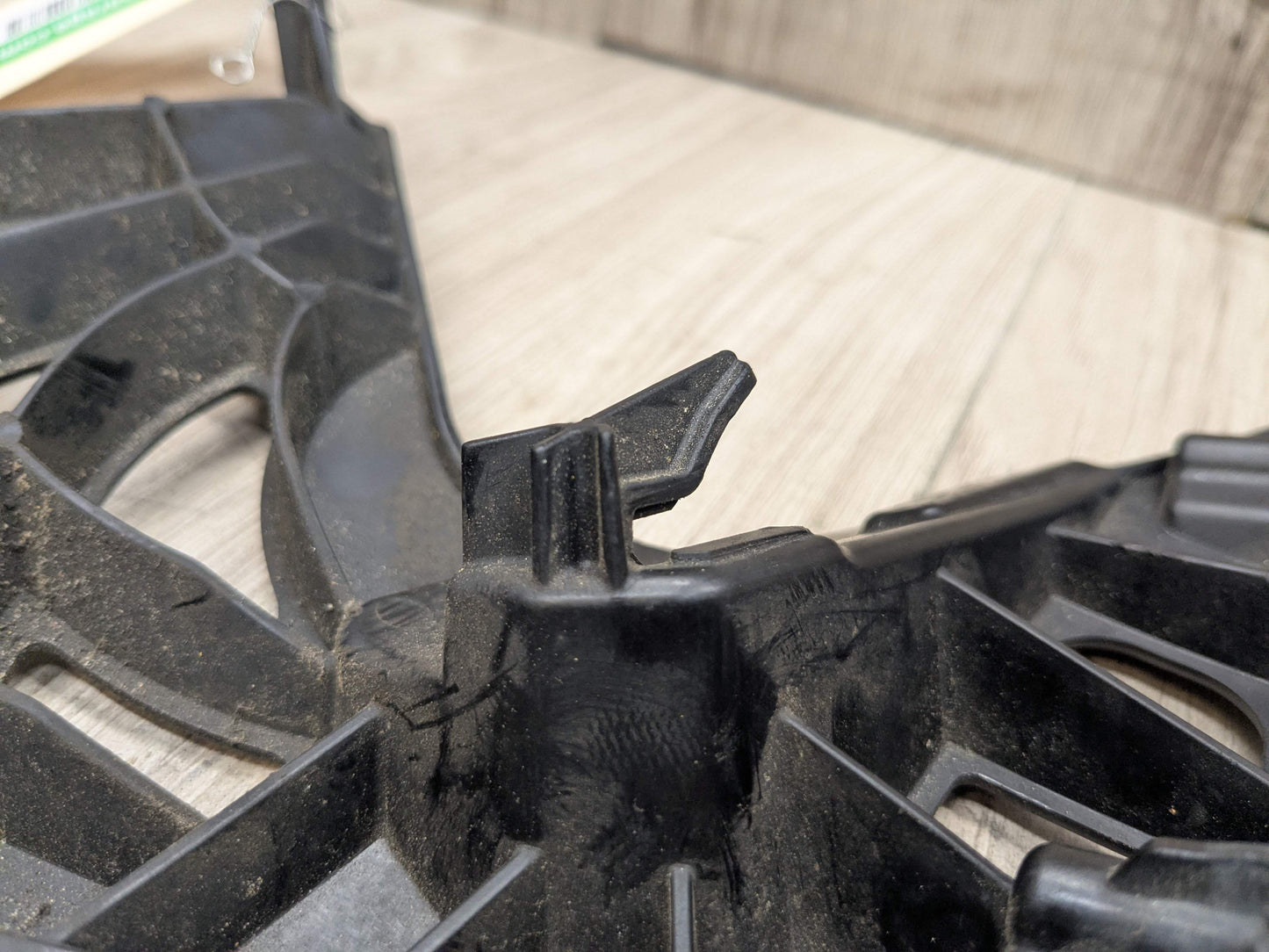 17-23 OEM BMW G30 530 540 Front Bumper Left Driver Side Bracket Support