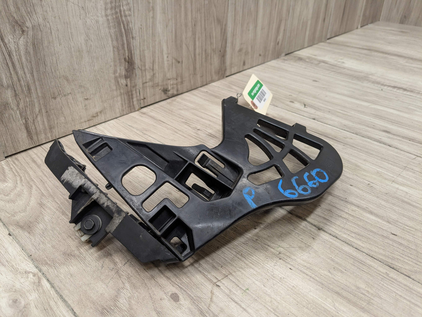 17-23 OEM BMW G30 530 540 Front Bumper Left Driver Side Bracket Support