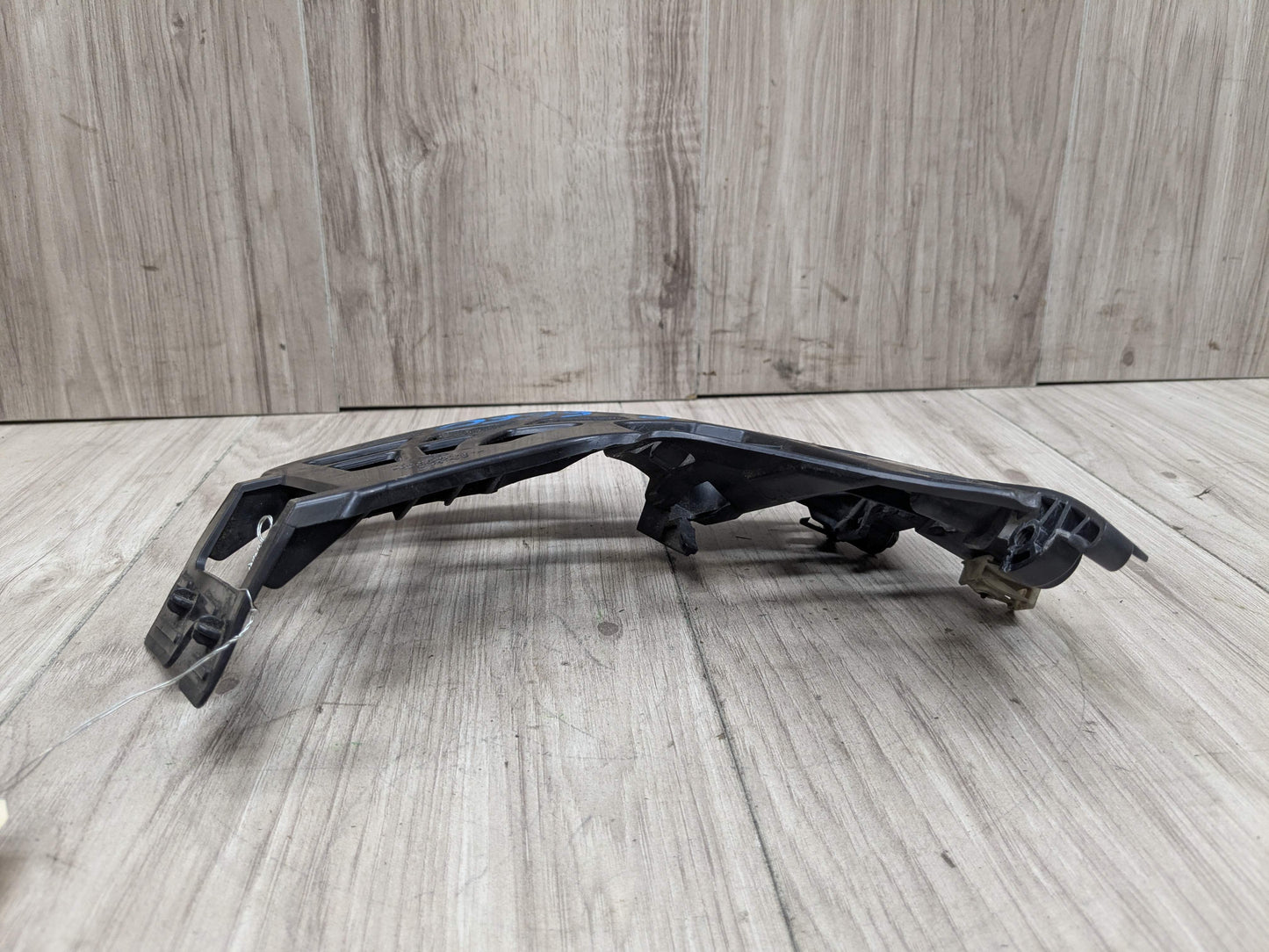 17-23 OEM BMW G30 530 540 Front Bumper Left Driver Side Bracket Support