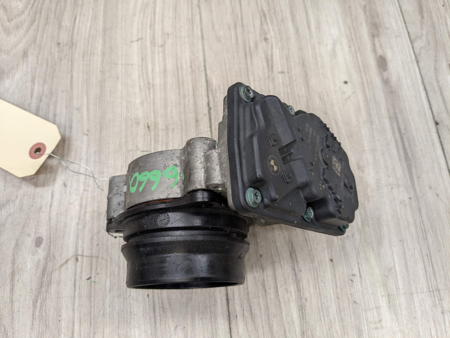 OEM BMW F39 F44 F48 F90 G05 G12 750 G30 M550 M8 Engine B46 N63 S63 Throttle Body