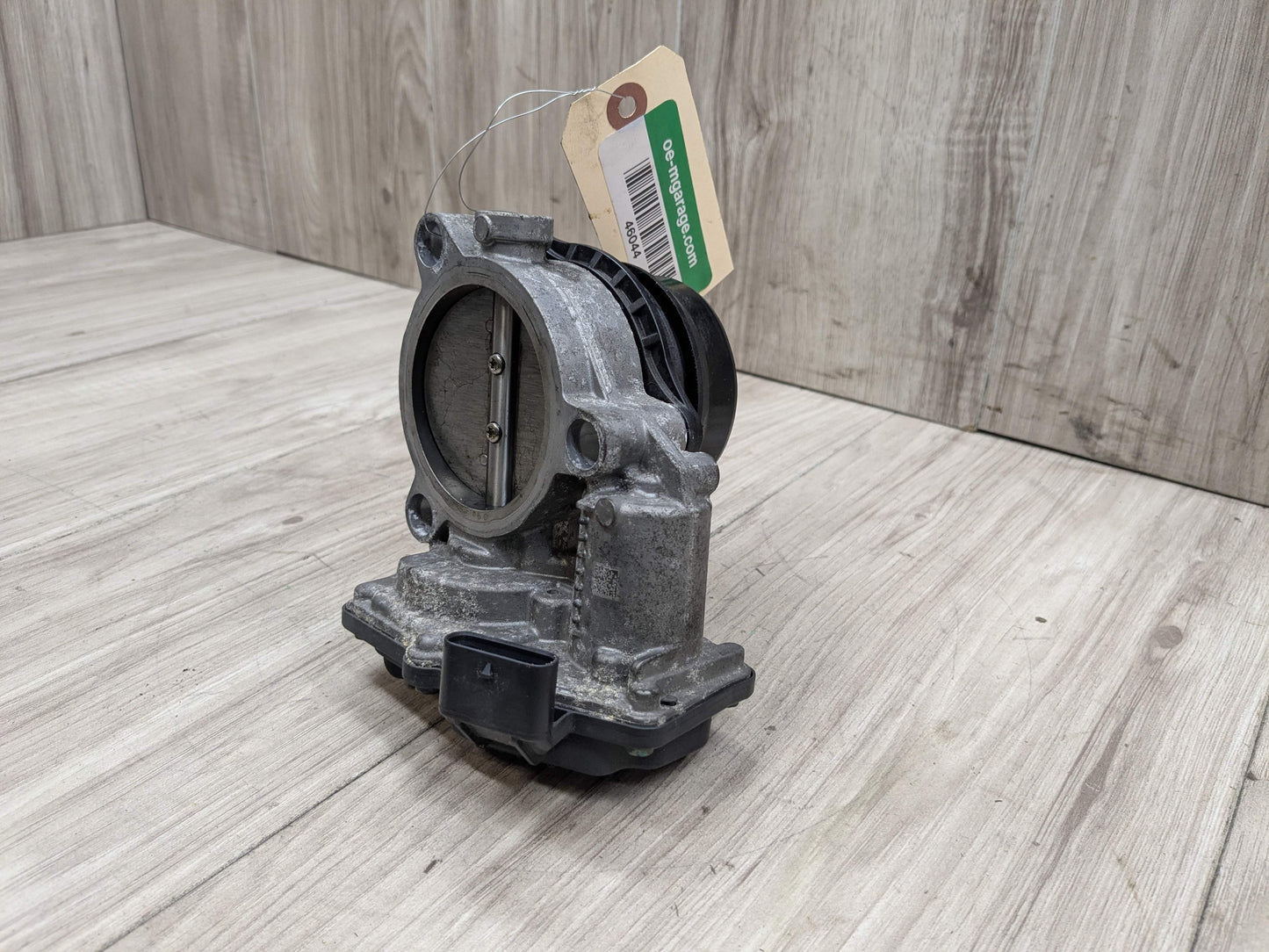 OEM BMW F39 F44 F48 F90 G05 G12 750 G30 M550 M8 Engine B46 N63 S63 Throttle Body