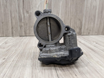 OEM BMW F39 F44 F48 F90 G05 G12 750 G30 M550 M8 Engine B46 N63 S63 Throttle Body