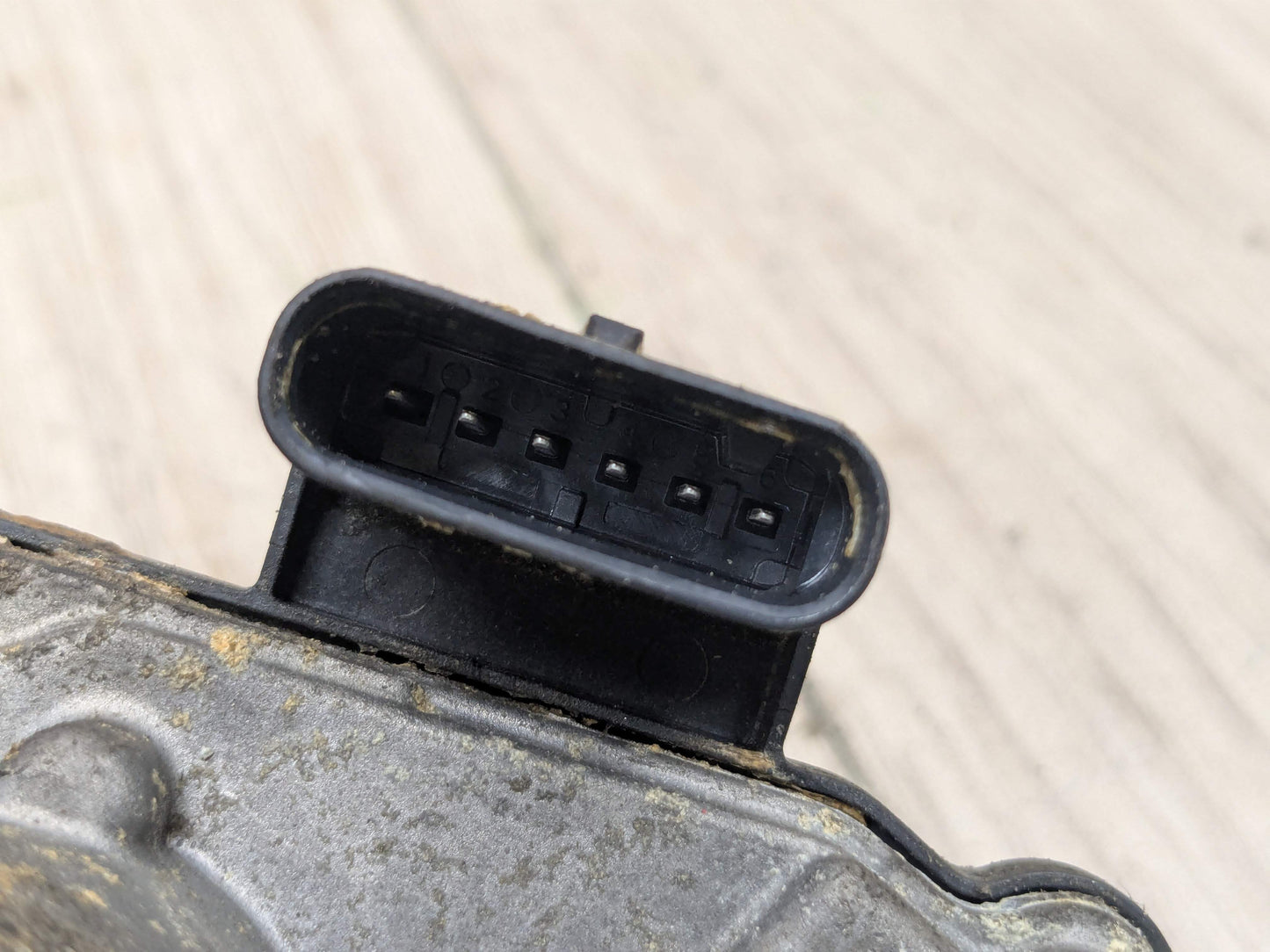 OEM BMW F39 F44 F48 F90 G05 G12 750 G30 M550 M8 Engine B46 N63 S63 Throttle Body