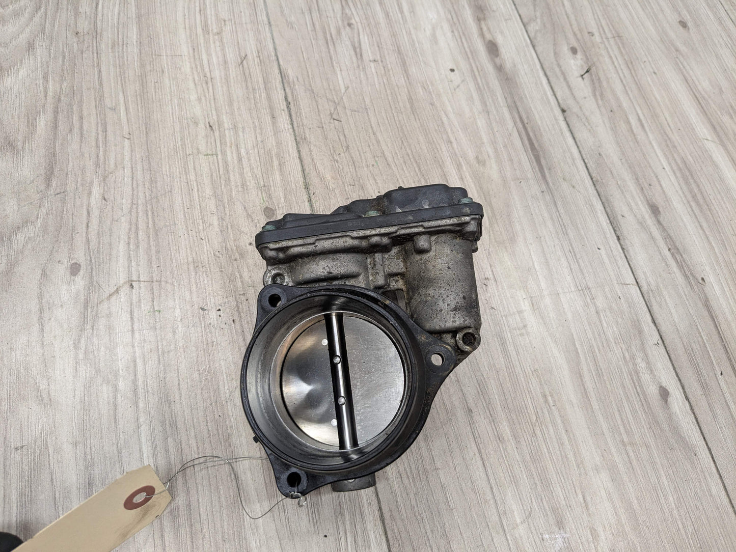 OEM BMW F39 F44 F48 F90 G05 G12 750 G30 M550 M8 Engine B46 N63 S63 Throttle Body